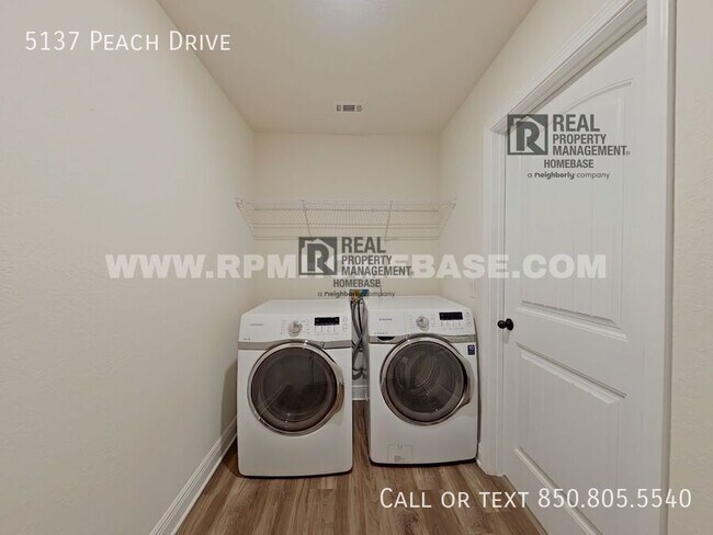 Building Photo - 5137 Peach Dr