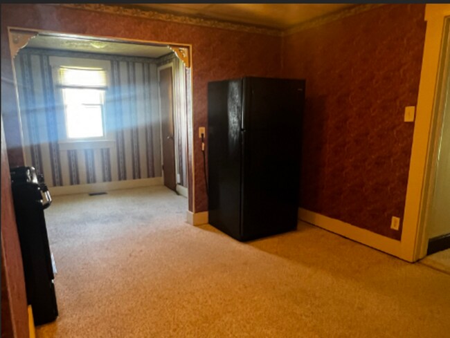Building Photo - 2 Bedroom Home in Rockville