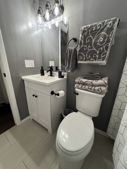 Building Photo - 13623 E Yale Ave