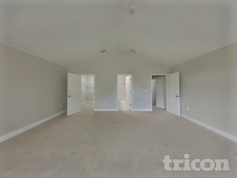 Building Photo - 821 Songbird Dr