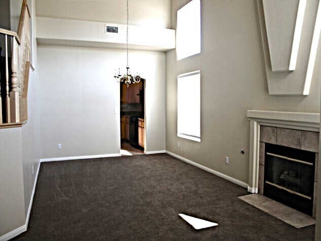 Building Photo - 9876 Vermillion Cliffs Ave