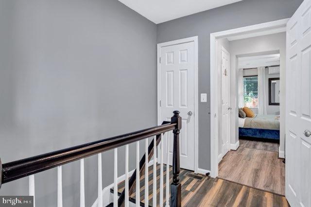 Building Photo - 4909 Fitch Pl NE