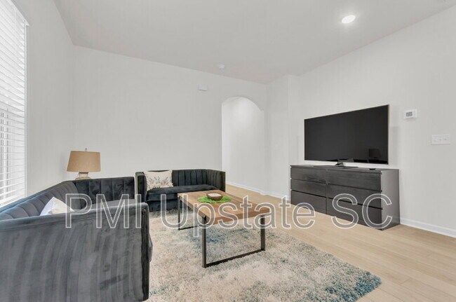 Building Photo - 1110 Silverbend Trl