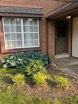 Building Photo - 1781 Quail Ct