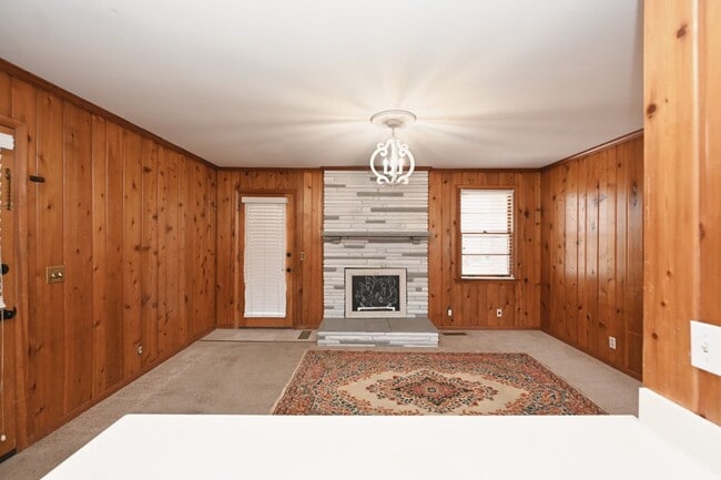 Building Photo - **WELL-LOVED AND WELL-MAINTAINED ONE-LEVEL CRIEVE HALL AREA HOME READY FOR YOU TO CALL HOME**