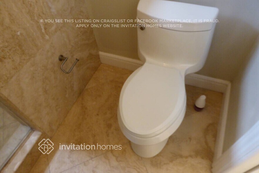 Building Photo - 15052 SW 63rd Ter