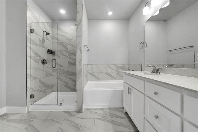 Building Photo - 260 Lakeside Dr