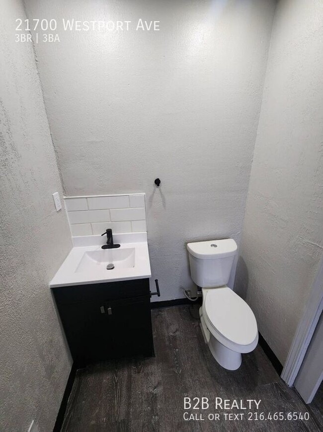 Building Photo - 21700 Westport Ave