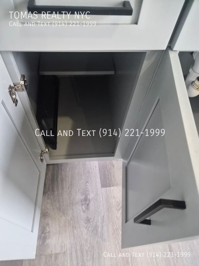 Building Photo - 224 Sommerville Pl