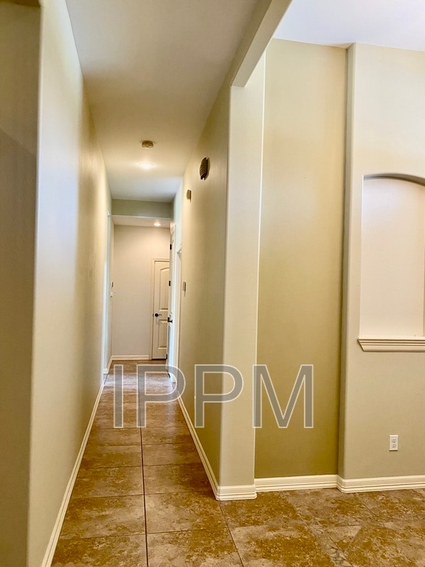 Building Photo - 5602 Wild Laurel