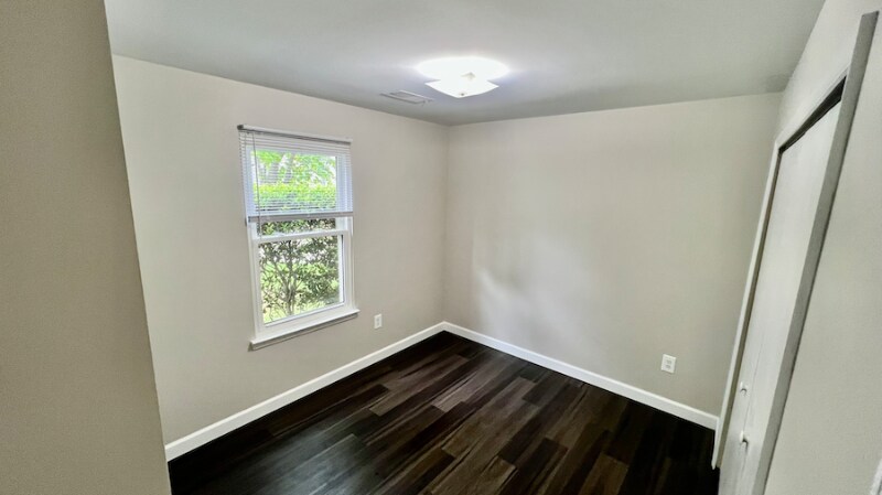 Building Photo - 15801 Atomic Ln