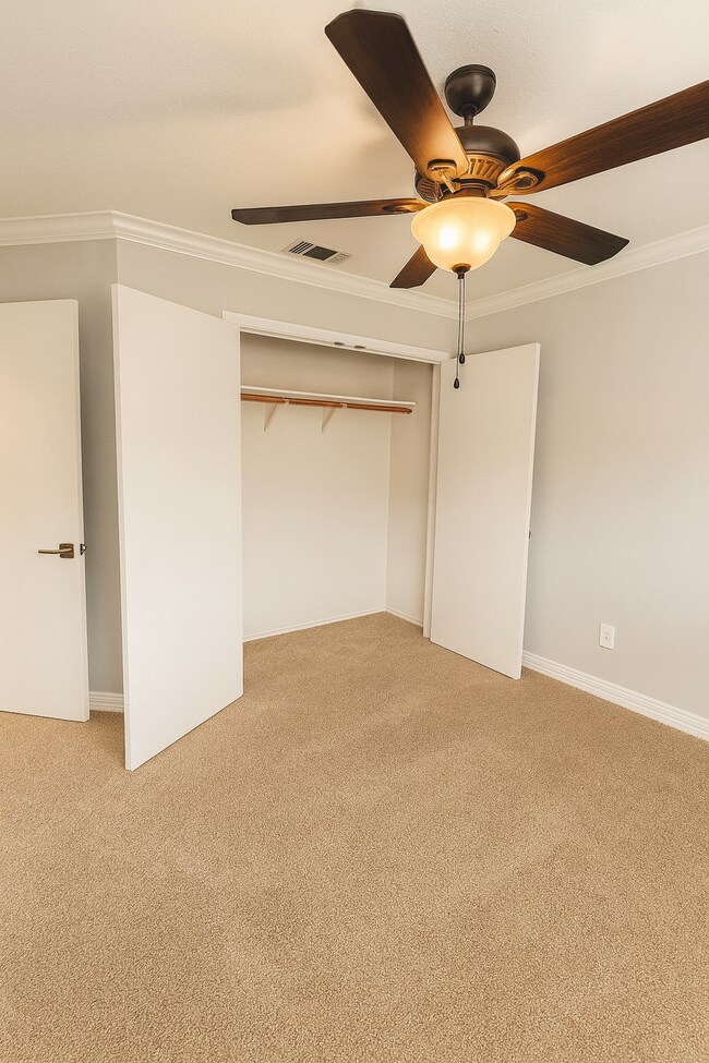 Building Photo - 115 Harvest Loop