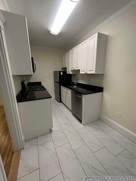 Building Photo - 26 Chauncy St