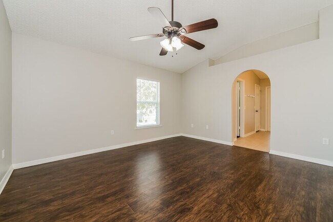 Building Photo - 2925 White Magnolia Loop