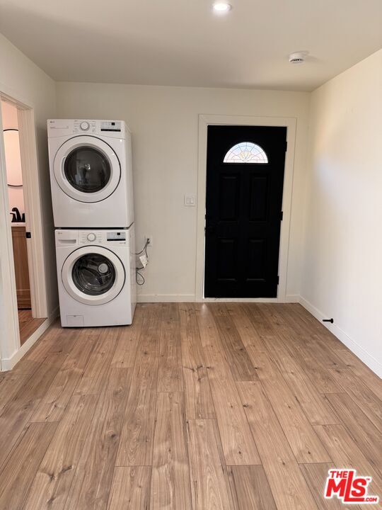 Building Photo - 3215 Winter St