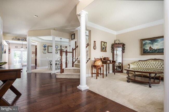 Building Photo - 5737 Waterloo Bridge Cir
