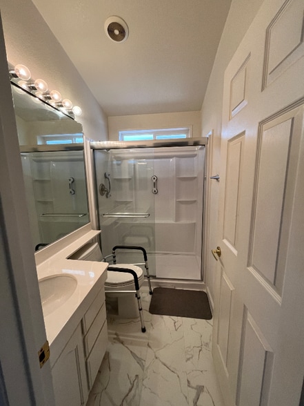 Building Photo - 33135 Vino Way