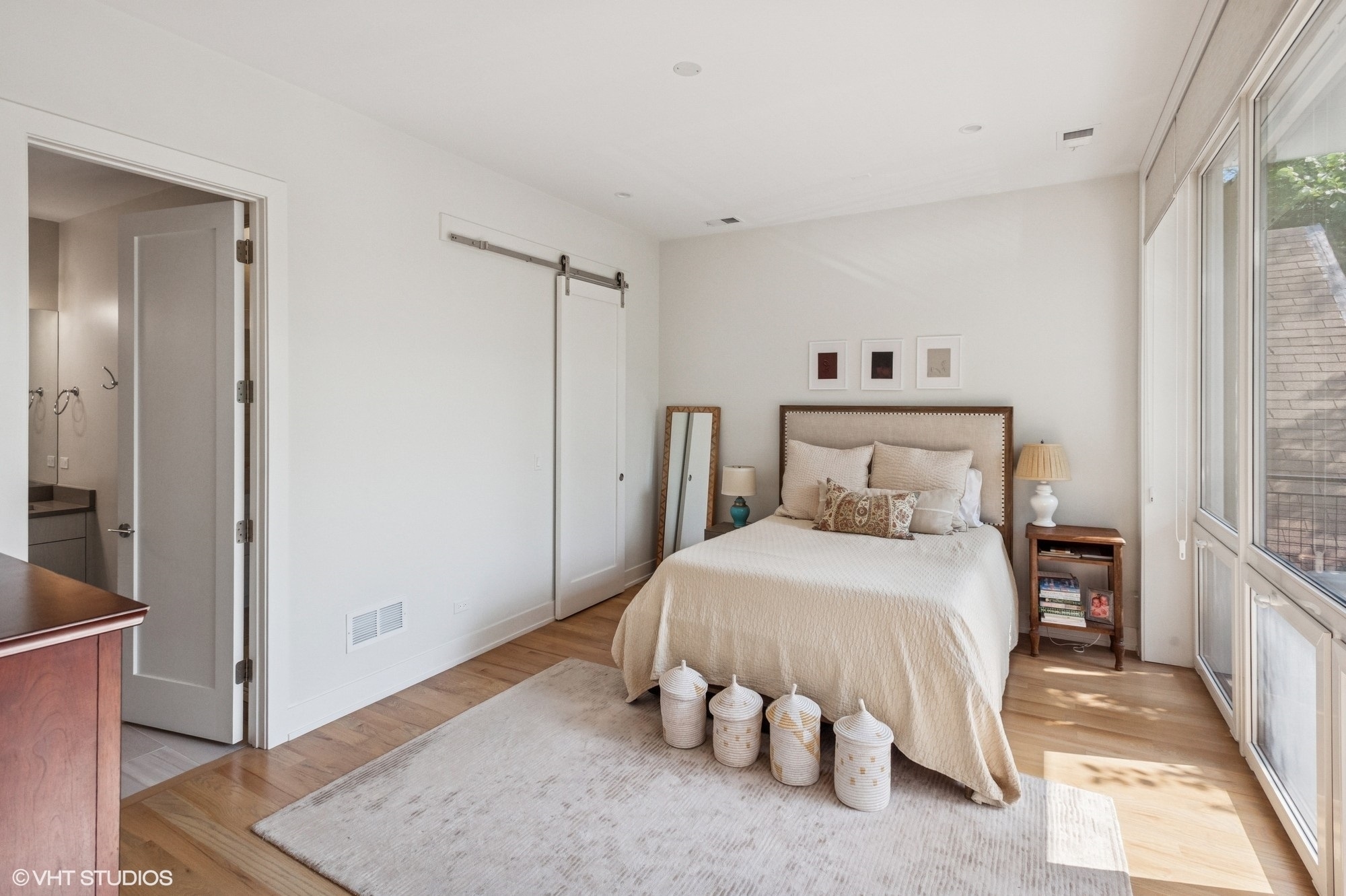 Building Photo - 1753 N Kedzie Ave