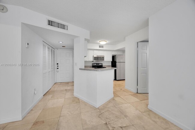 Building Photo - 1280 S Alhambra Cir