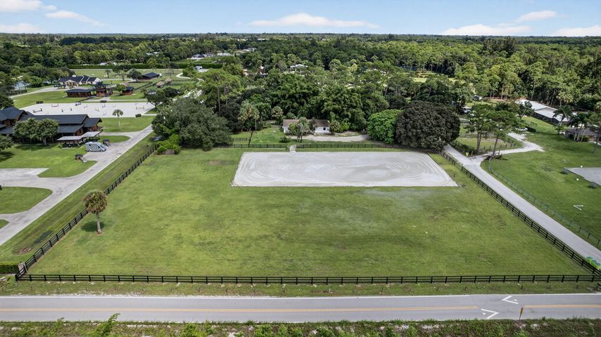 Primary Photo - 2340 B Rd