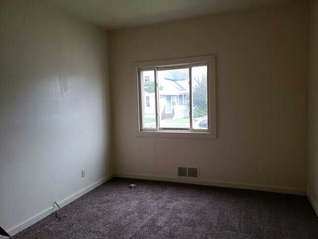 Building Photo - 1617 Hamilton St