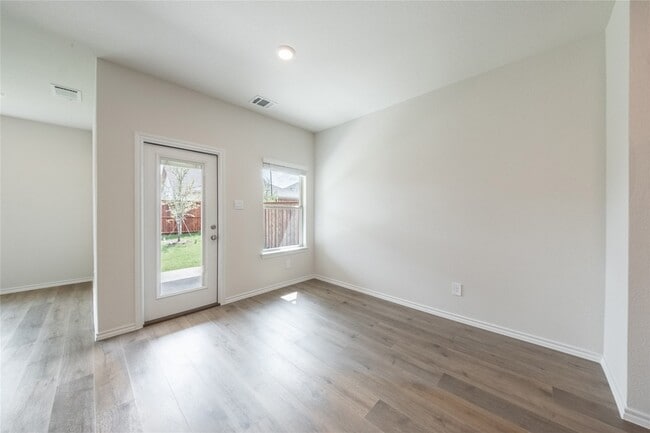 Building Photo - 13156 Dawson Dr