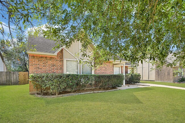 Building Photo - 24035 Rockin 7 Dr