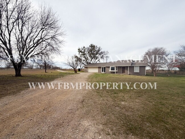 Building Photo - 107 Berrys Chapel Rd