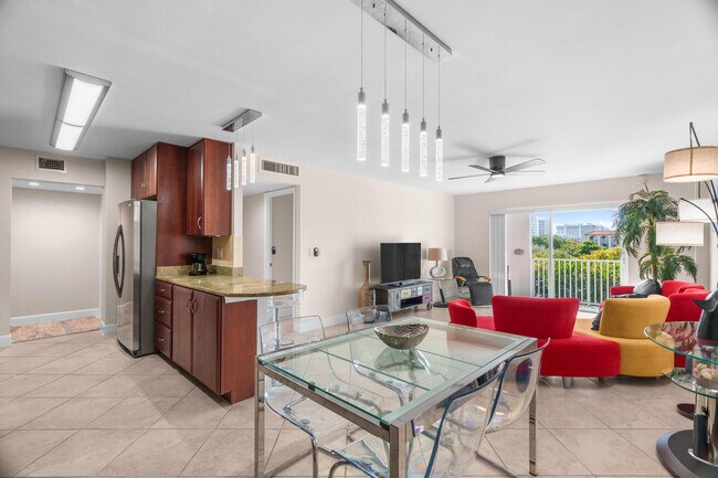 Building Photo - 950 Ponce De Leon Rd