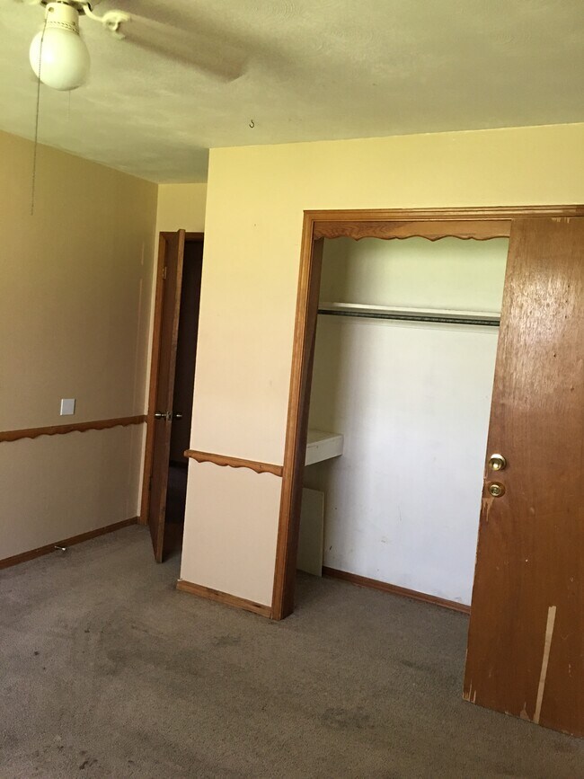 Bedroom 1 - 1017 SW 67th St