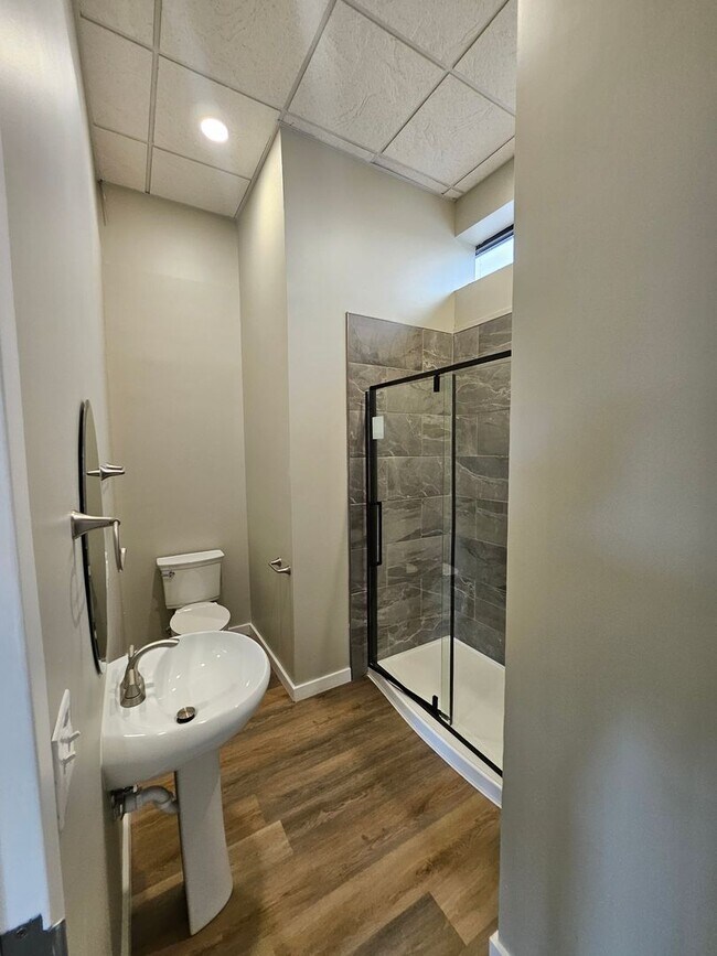 Building Photo - Brand new 2 bed apartment,