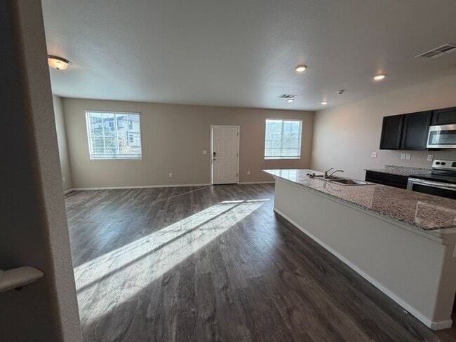 Building Photo - 9800 Salty Dog Dr