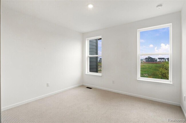 Building Photo - 5401 Poppydrew Ln