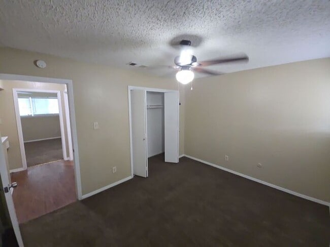 Building Photo - Lovely Arlington Home with Fenced Patio & ...