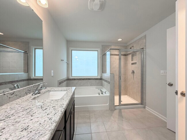 Building Photo - 7336 Birchshire Dr