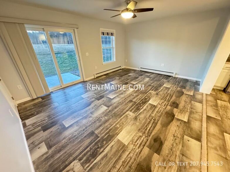 Building Photo - 208 Rocky Rdg Dr