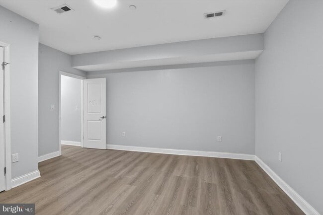 Building Photo - 523 N 11th St