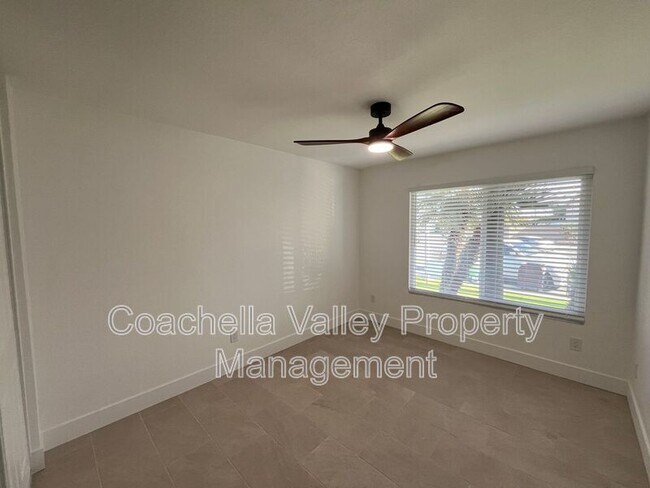 Building Photo - 47675 Azalea St