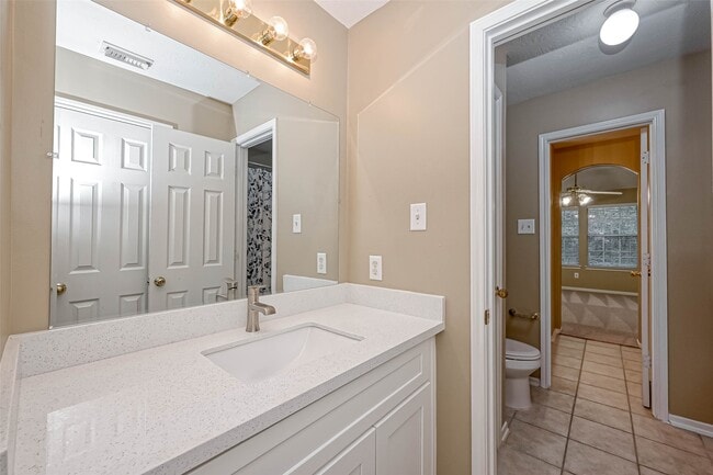 Building Photo - 1222 Watermoon