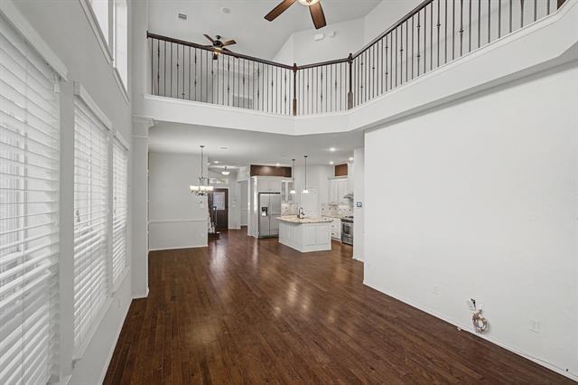 Building Photo - 228 Buckingham Ave