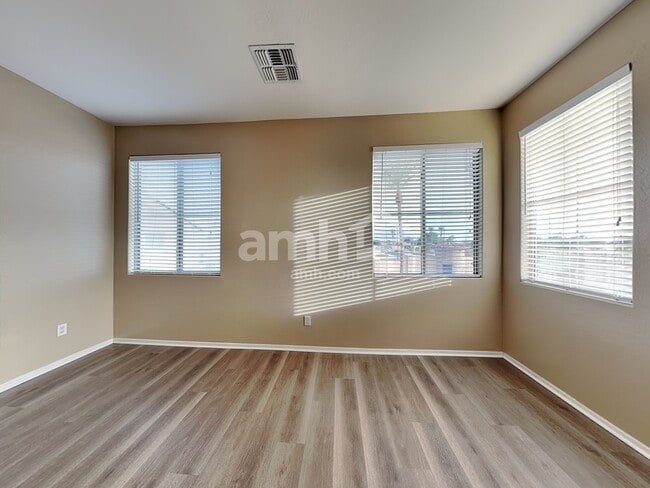 Building Photo - 3787 E Flower Ct