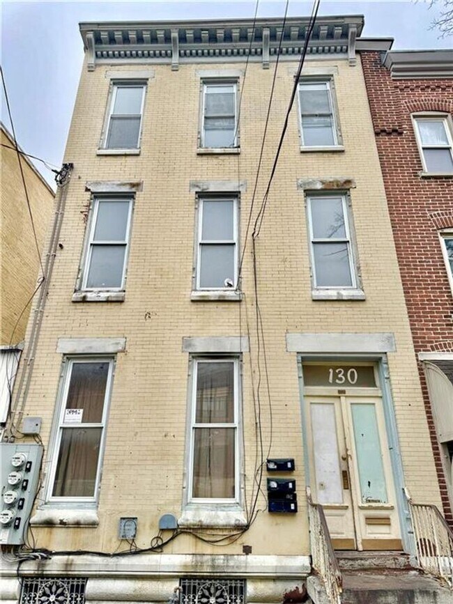 Primary Photo - 130 N 2nd St