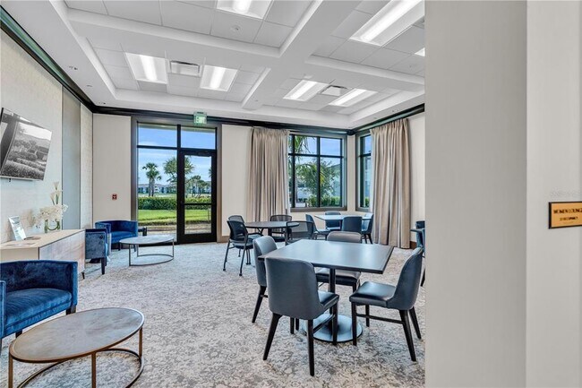 Building Photo - 15991 Sugar Hl Dr