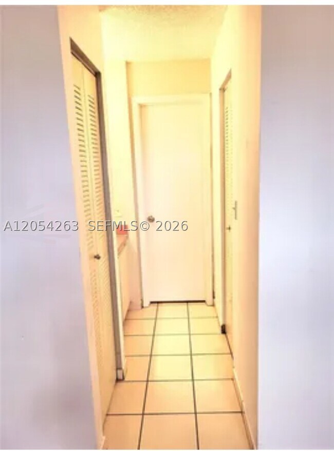 Building Photo - 5765 W 25th Ct