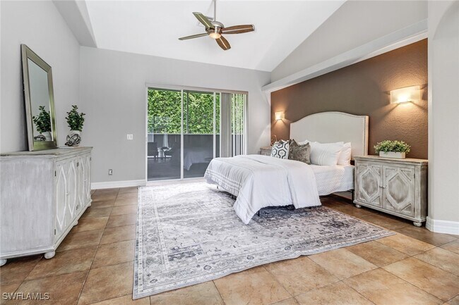 Building Photo - 9754 Wilshire Lakes Blvd