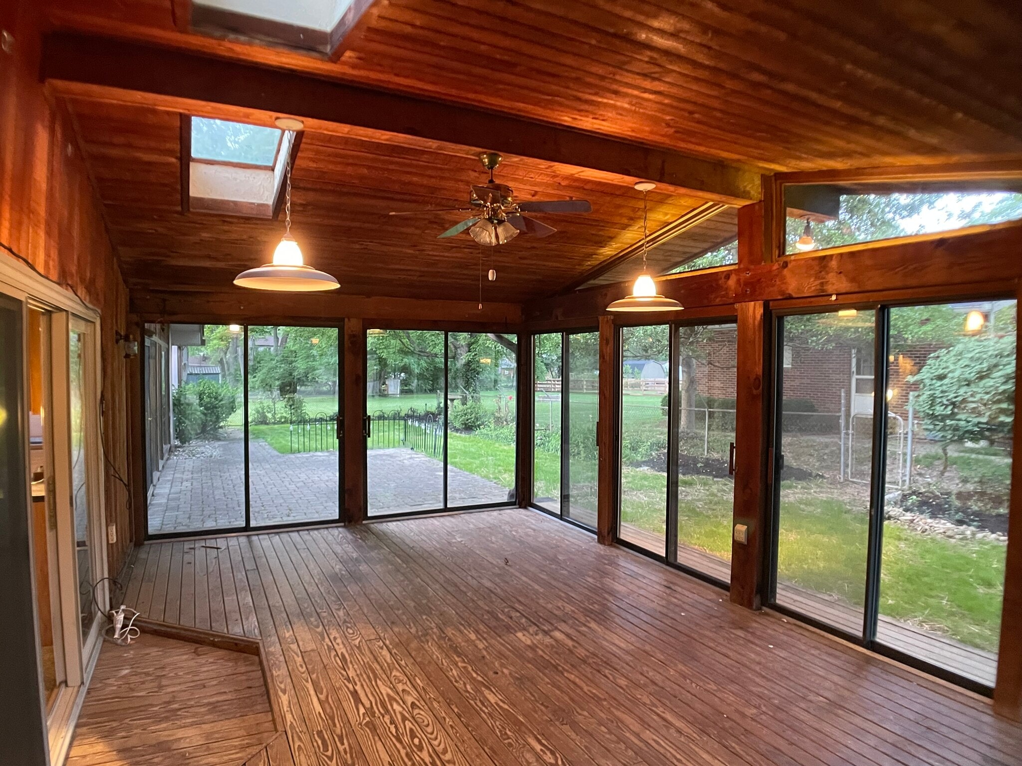 3 seasons room - 5344 Hagewa Dr