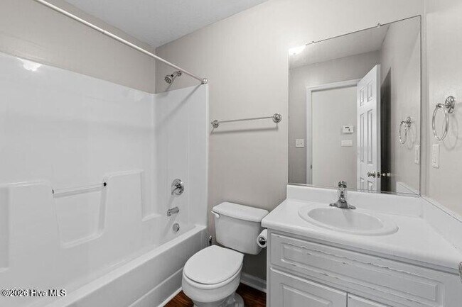 Building Photo - 443 Northrop Pl