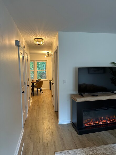 Building Photo - 931 Blackrail Ct