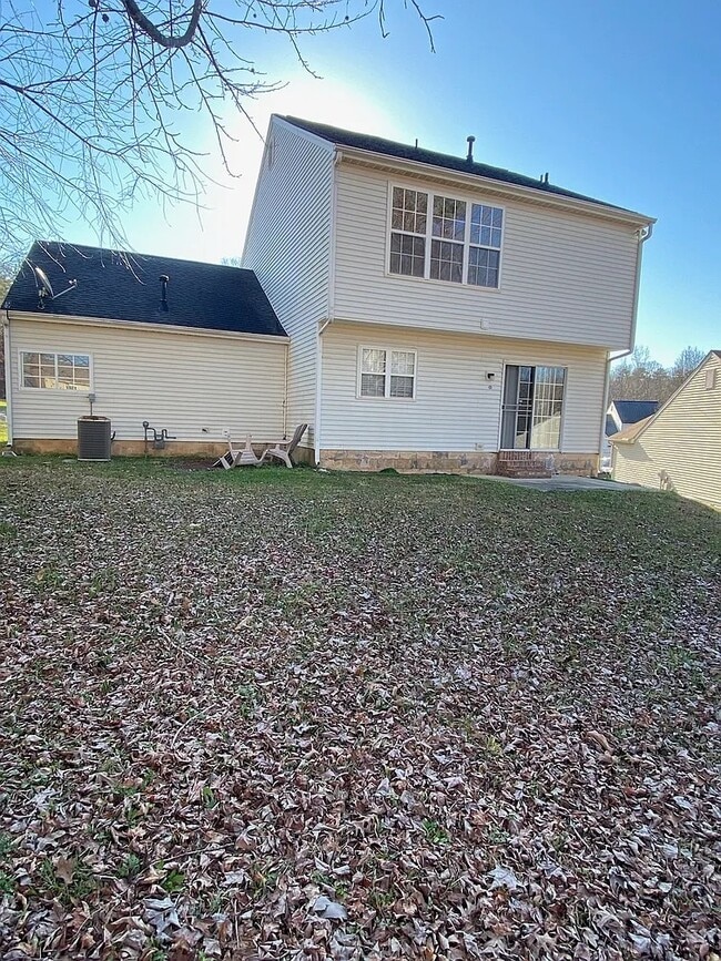 Building Photo - 2130 Mallard Green Pl