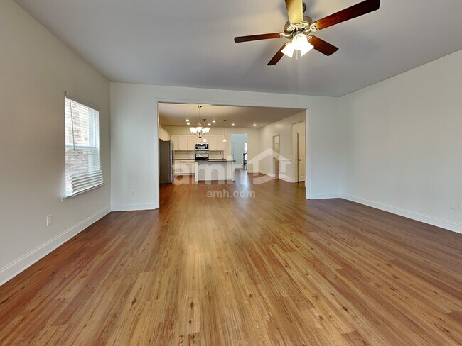Building Photo - 3232 Grange Ct